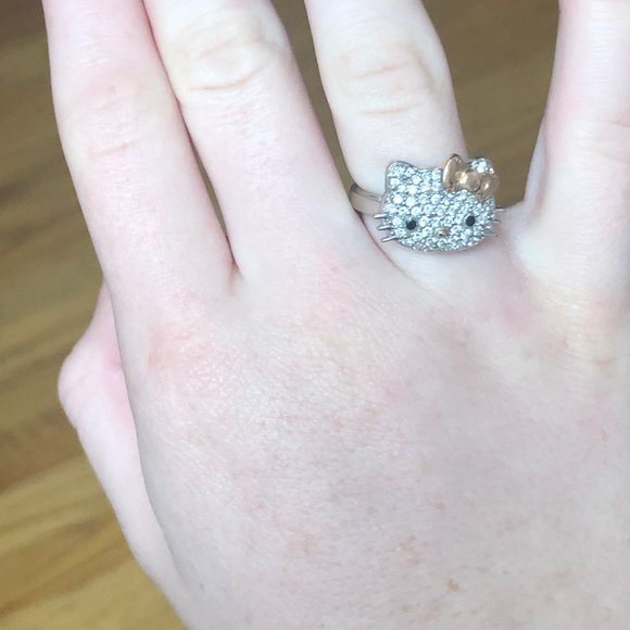 KLS HELLO KITTY DIAMOND RING - Picture 5 of 5